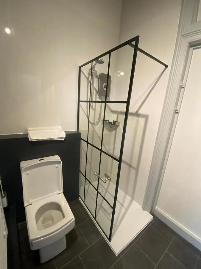 16 Big Comfy Studio - Great Location - Free Onsite Parking - Comfy Bed 브라이턴